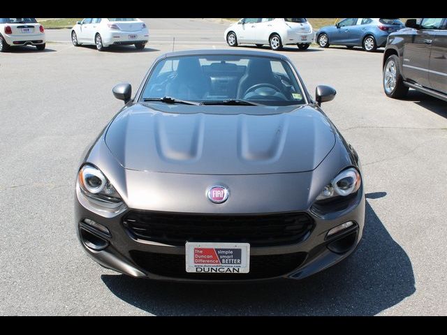 2017 FIAT 124 Spider Classica