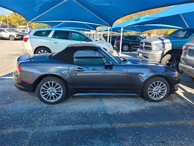 2017 FIAT 124 Spider Classica