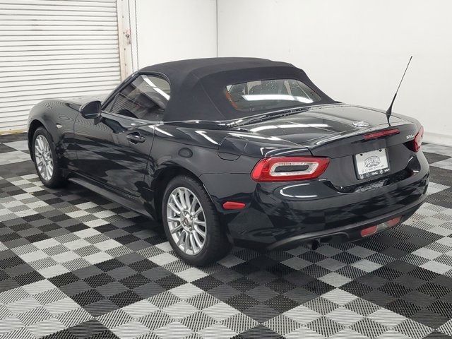 2017 FIAT 124 Spider Classica