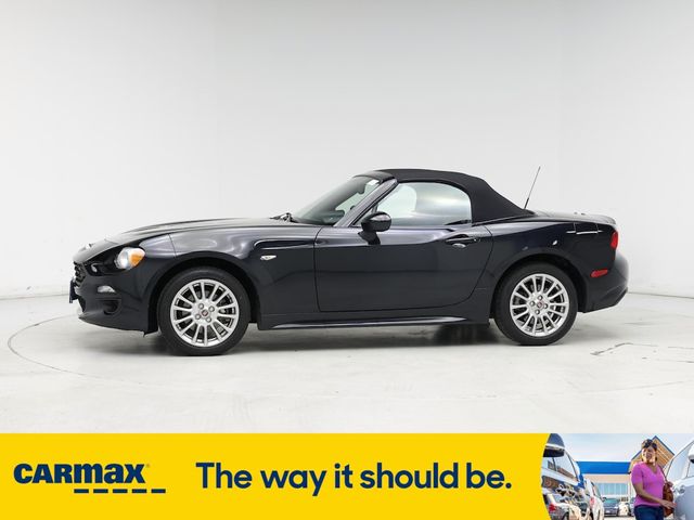 2017 FIAT 124 Spider Classica