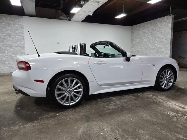 2017 FIAT 124 Spider Lusso