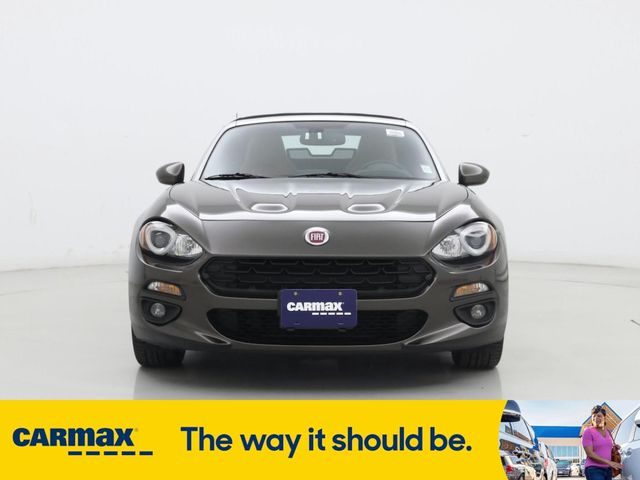 2017 FIAT 124 Spider Lusso