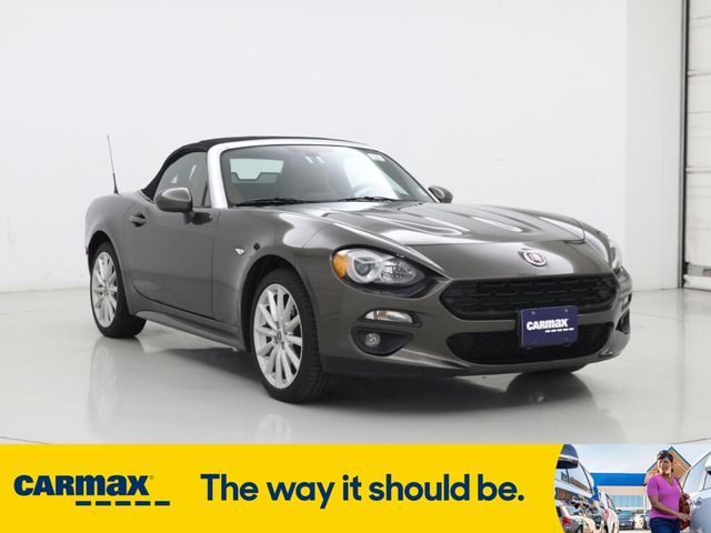 2017 FIAT 124 Spider Lusso