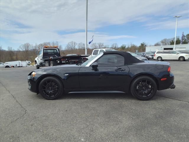 2017 FIAT 124 Spider Lusso