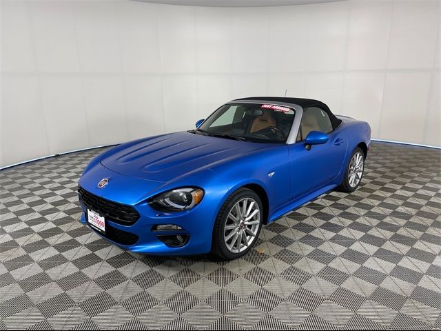 2017 FIAT 124 Spider Lusso