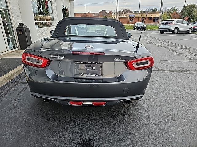 2017 FIAT 124 Spider Lusso