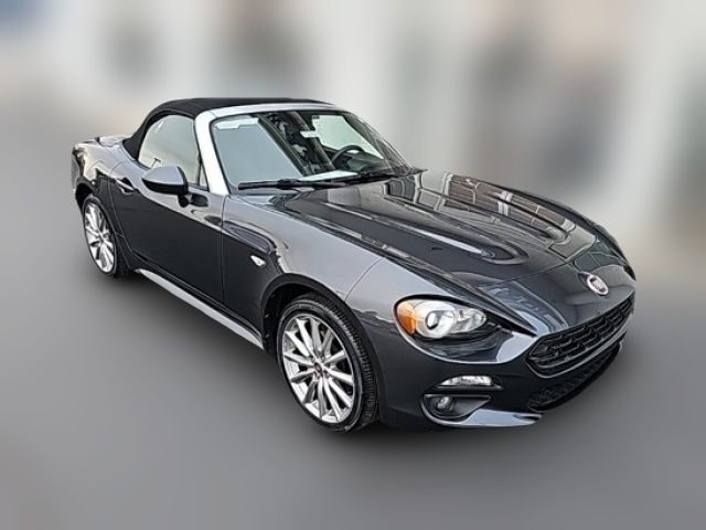 2017 FIAT 124 Spider Lusso