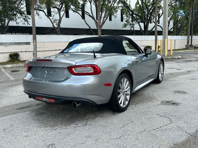 2017 FIAT 124 Spider Lusso