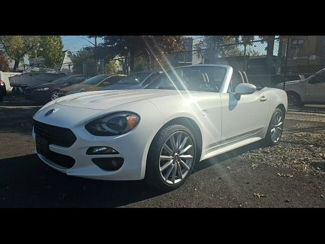 2017 FIAT 124 Spider Lusso