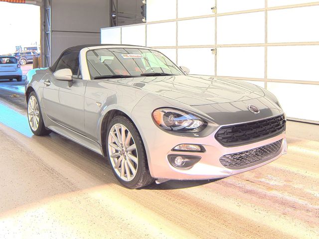 2017 FIAT 124 Spider Lusso