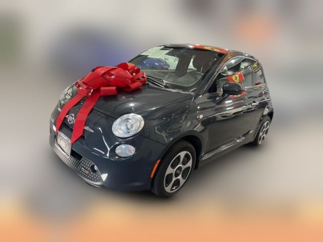 2017 FIAT 500e Base