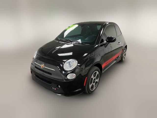 2017 FIAT 500e Base