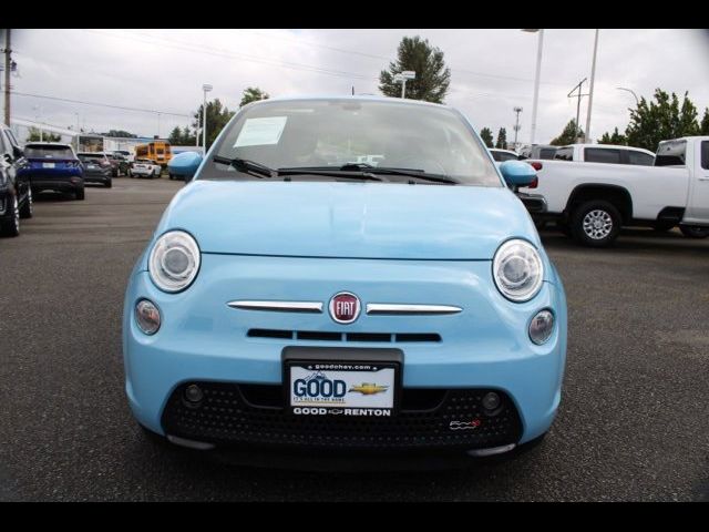 2017 FIAT 500e Base