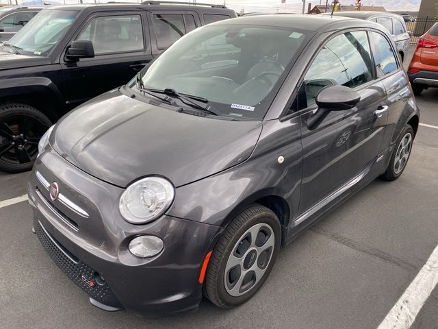 2017 FIAT 500e Base