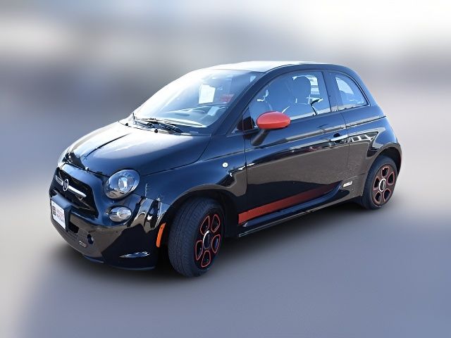 2017 FIAT 500e Base