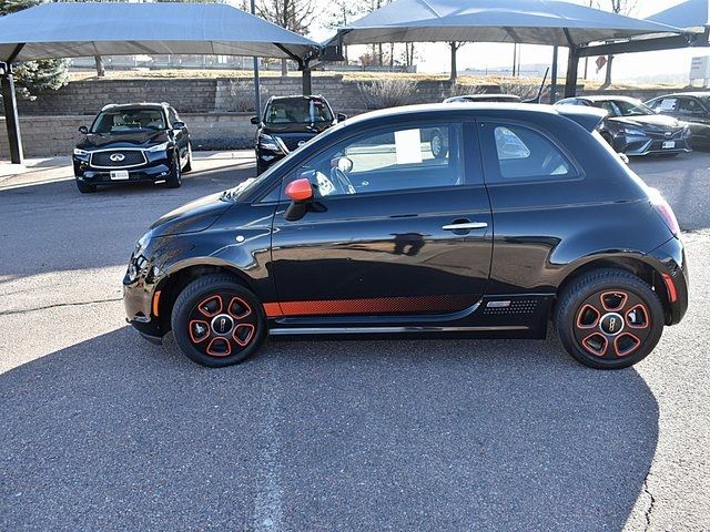 2017 FIAT 500e Base