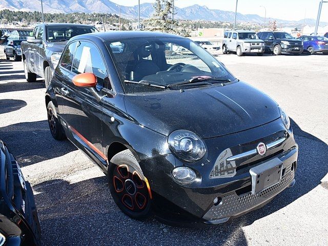 2017 FIAT 500e Base