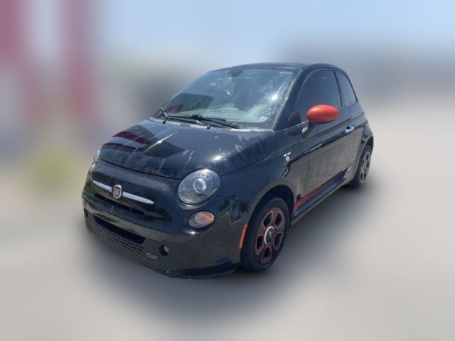 2017 FIAT 500e Base