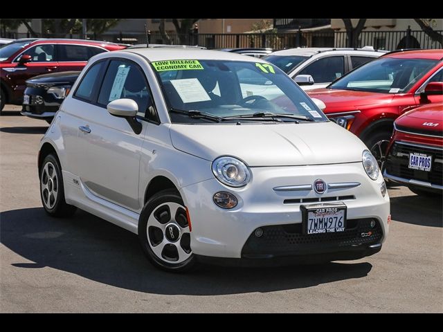 2017 FIAT 500e Base