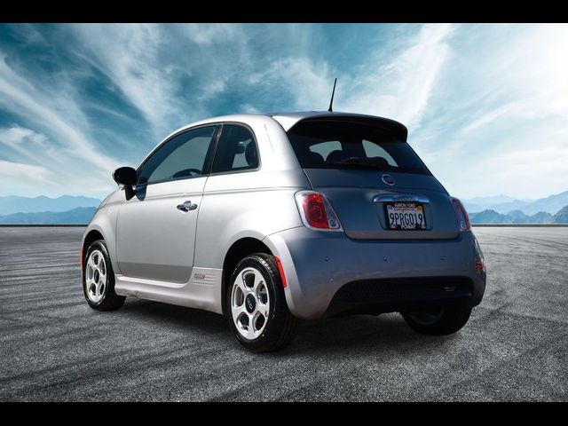 2017 FIAT 500e Base