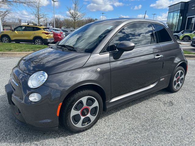 2017 FIAT 500e Base