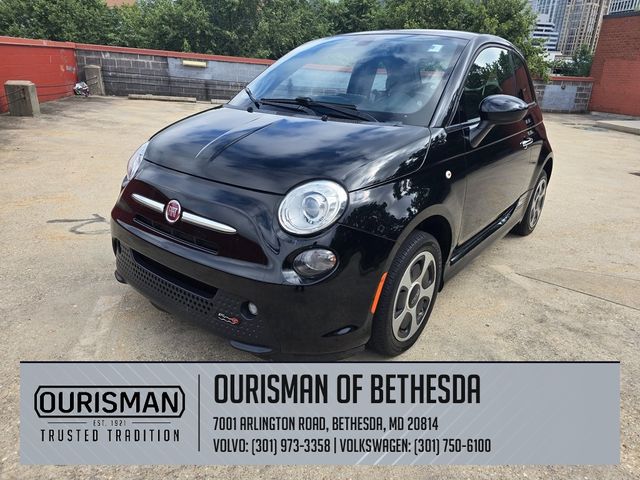 2017 FIAT 500e Base