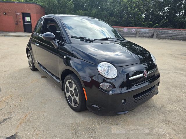 2017 FIAT 500e Base