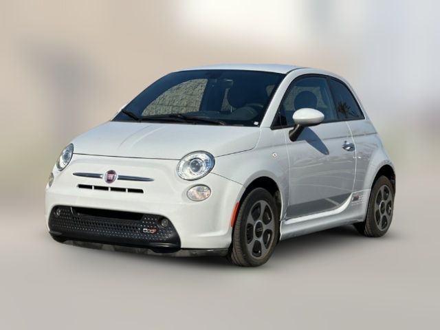 2017 FIAT 500e Base