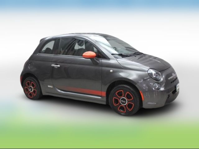 2017 FIAT 500e Base