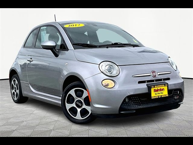 2017 FIAT 500e Base