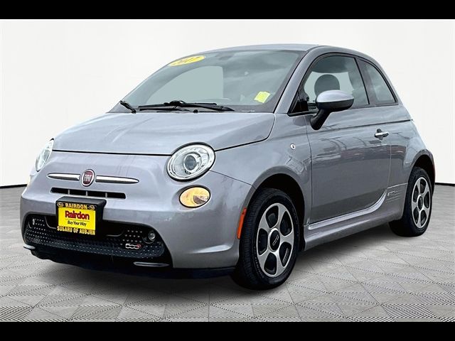 2017 FIAT 500e Base