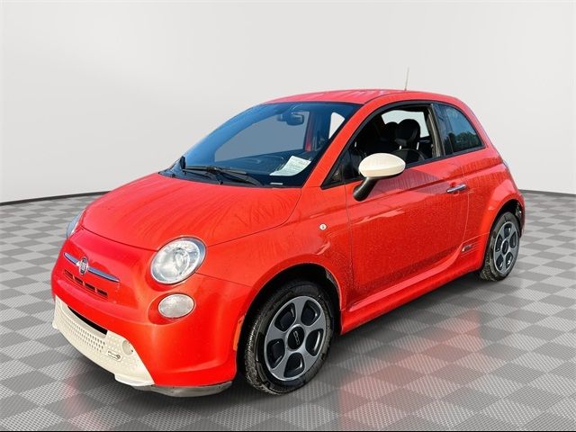 2017 FIAT 500e Base