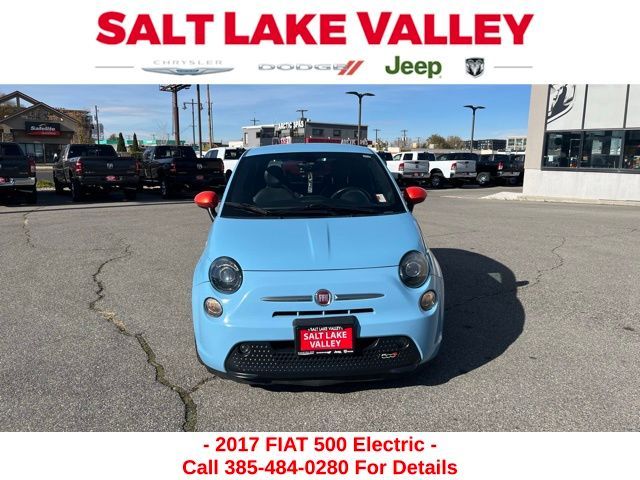 2017 FIAT 500e Base