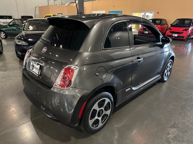 2017 FIAT 500e Base