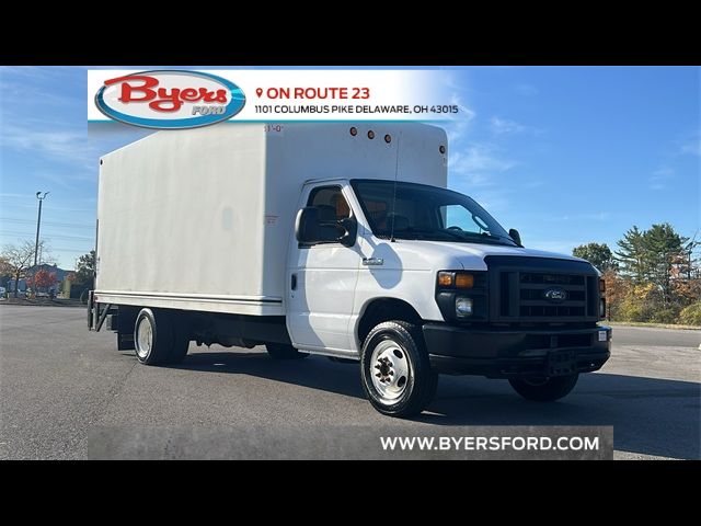 2017 Ford E-Series Base