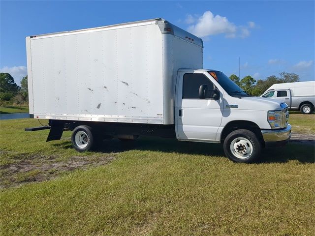 2017 Ford E-Series Base