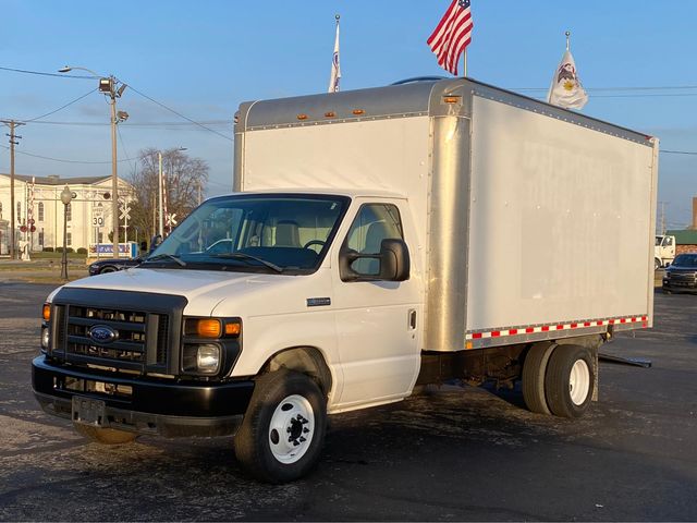 2017 Ford E-Series Base