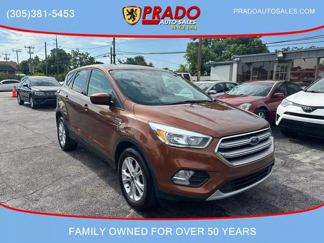 2017 Ford Escape SE