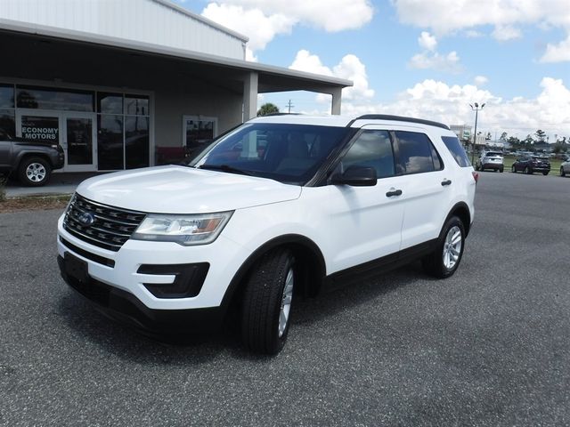 2017 Ford Explorer Base