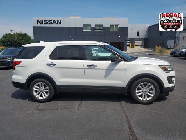 2017 Ford Explorer Base