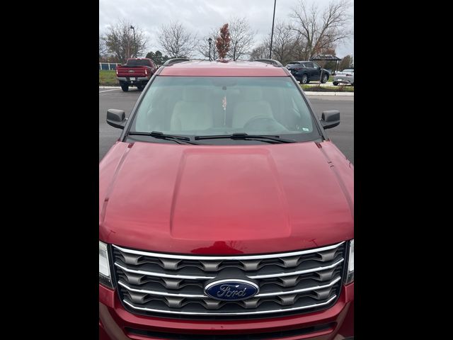 2017 Ford Explorer Base