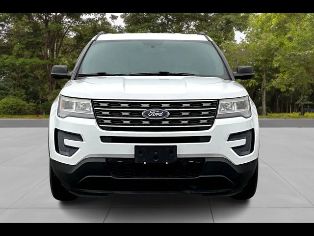 2017 Ford Explorer Base