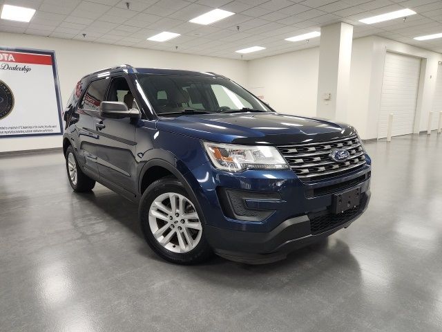 2017 Ford Explorer Base