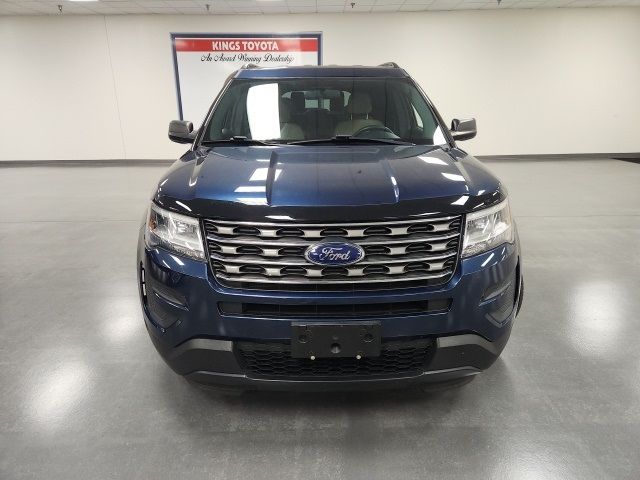 2017 Ford Explorer Base