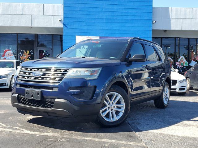 2017 Ford Explorer Base