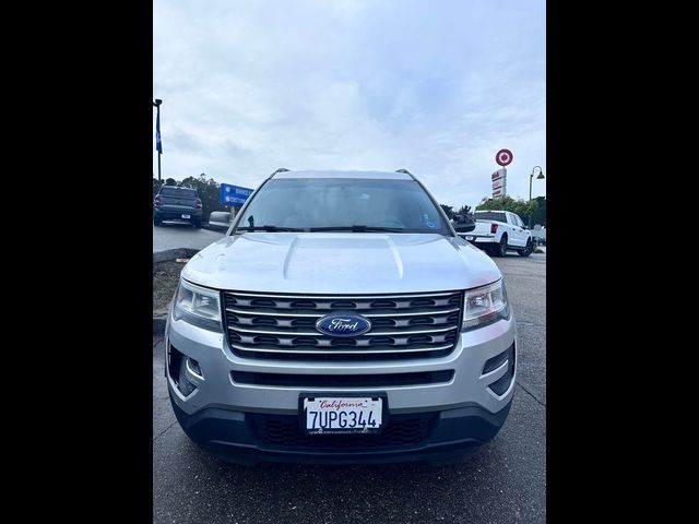 2017 Ford Explorer Base