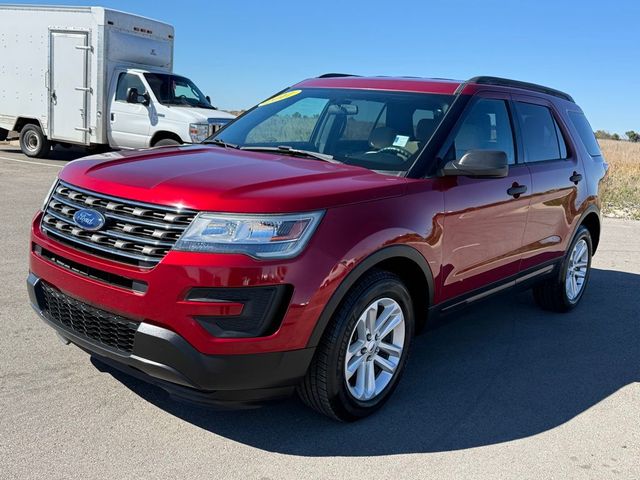 2017 Ford Explorer Base