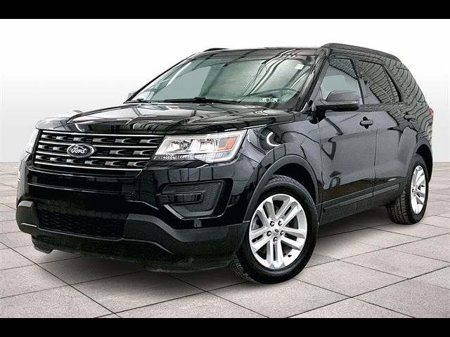 2017 Ford Explorer Base