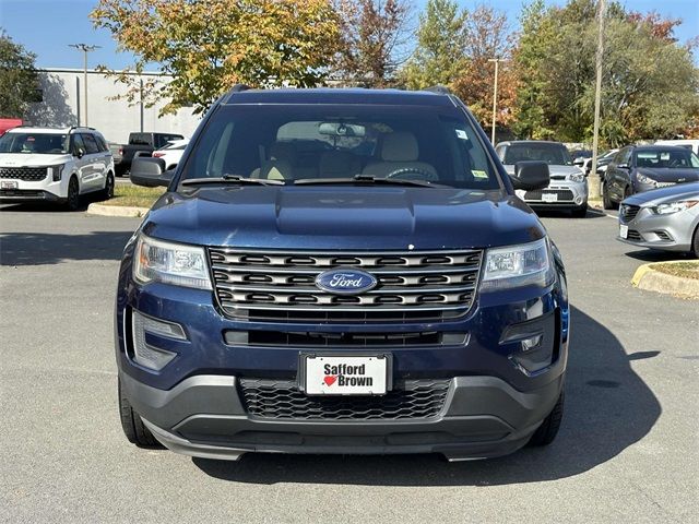 2017 Ford Explorer Base