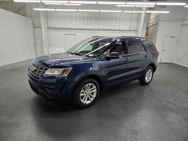 2017 Ford Explorer Base